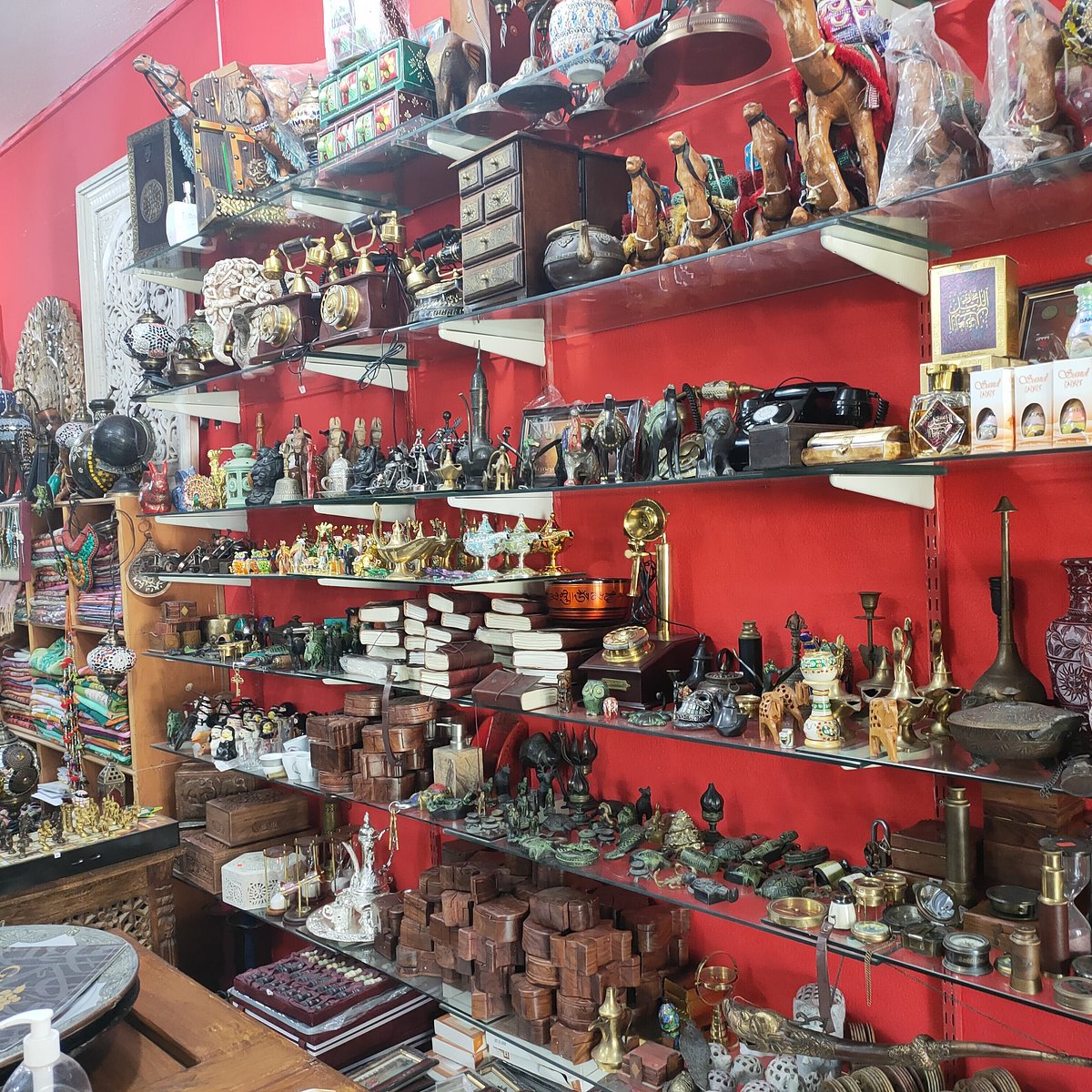 Antique Shop - Dial Bahrain