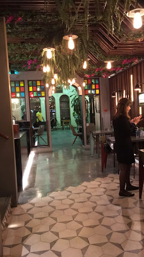 Interior &ndash; Eighty Thirty Restaurant Bahrain