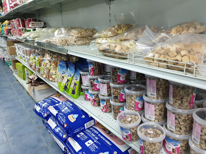 The Bahrain Agricultural Center - Azzam Pets Shop