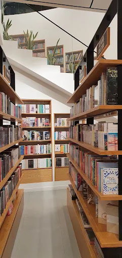 Books &ndash; Neo Books & Coffee
