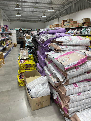 The Bahrain Agricultural Center - Azzam Pets Shop