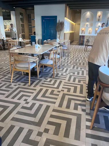 Interior &ndash; Kadoura | Seafood Restaurant Bahrain