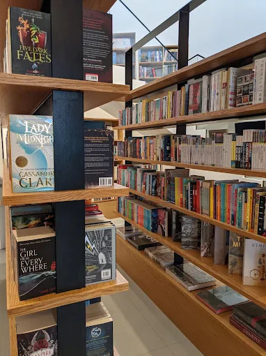 Books &ndash; Neo Books & Coffee