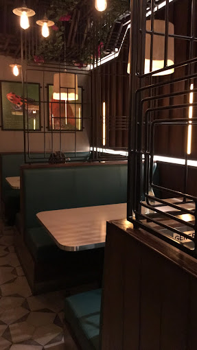 Interior &ndash; Eighty Thirty Restaurant Bahrain